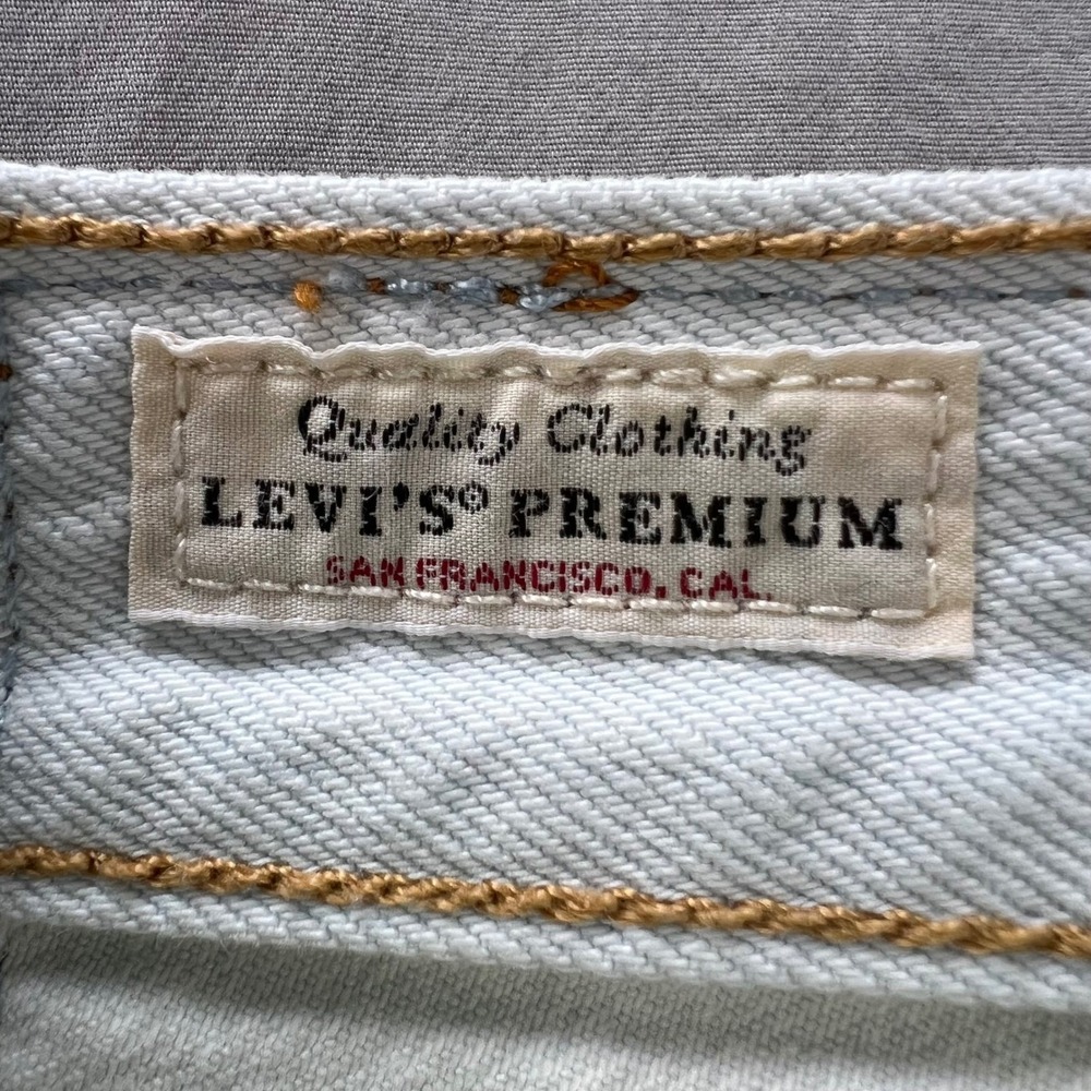 LEVI'S 501XX Cutout‎ Jeans Women's 26x26 Light Wash Premium Patchwork Distressed - Picture 5 of 16